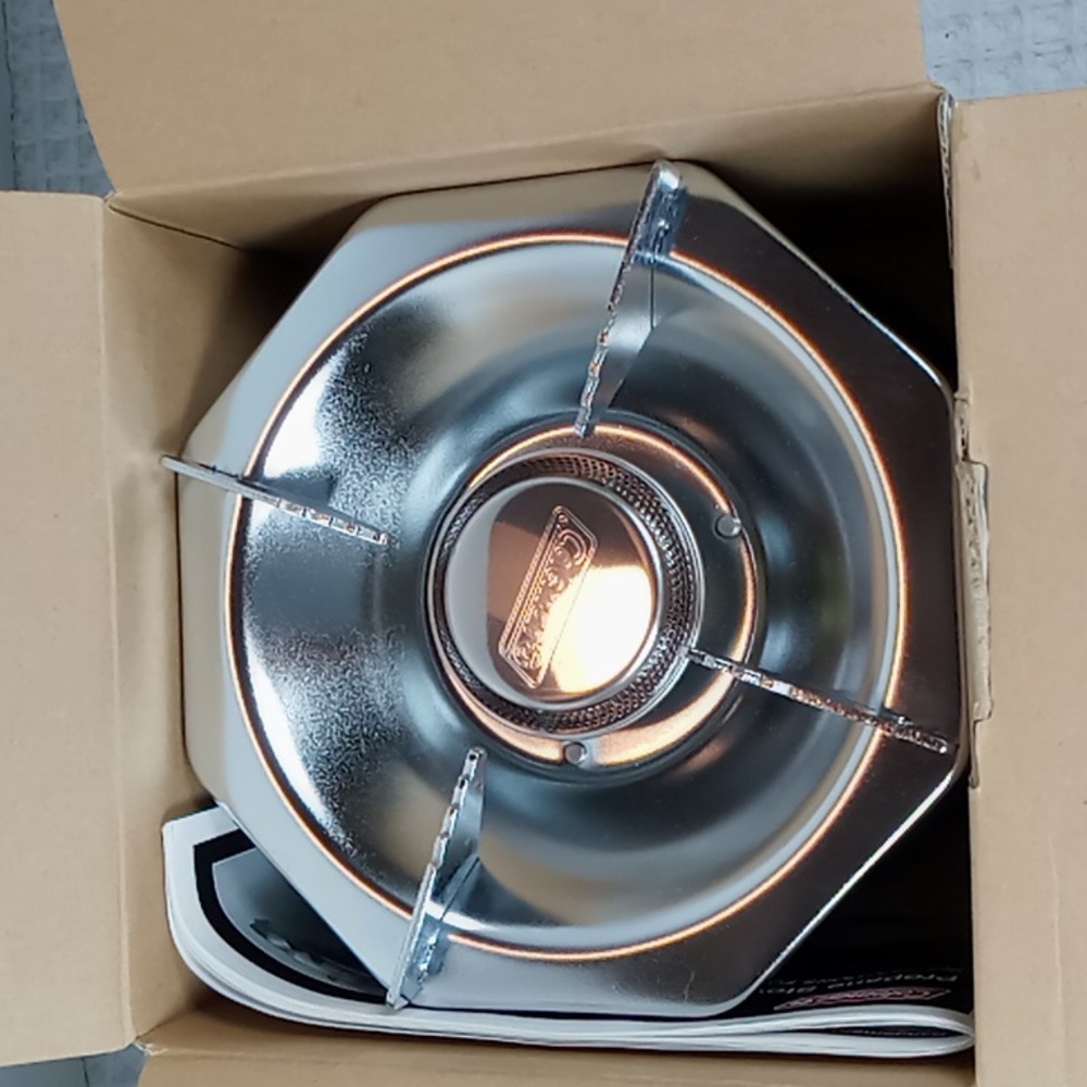 New Old Stock Vintage Coleman Matchlight Propane Stove 5431A700 Single Burner - Picture 13 of 14